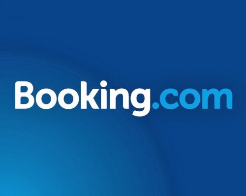 «Ялта-Интурист»: Ошибка Booking.com стоила туристам отмены отдыха