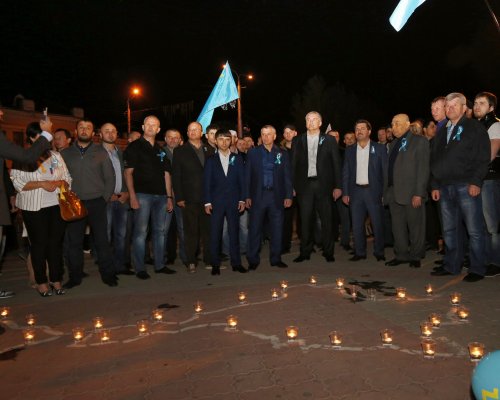 В Симферополе прошла акция, посвященная памяти жертвам депортации