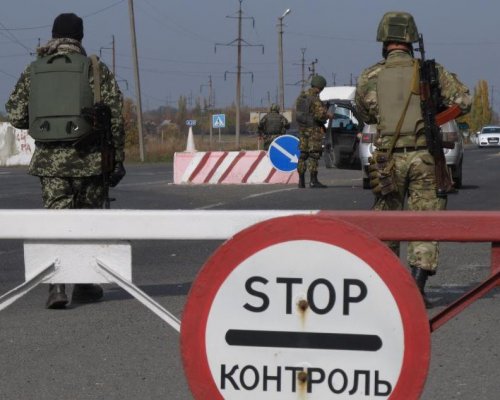 Крымские пограничники задержали двух украинцев, находящихся розыске