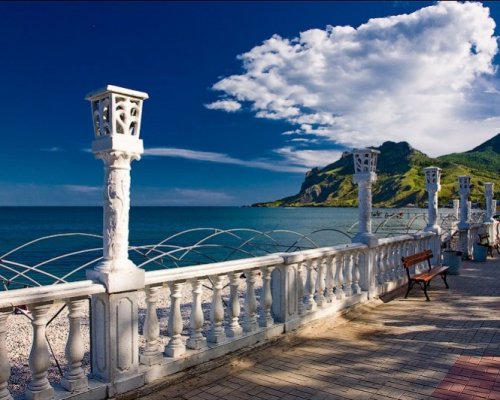 Крымский курорт Коктебель оказался не готов к новому летнему сезону