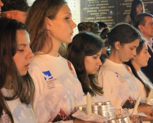 К акции «Свеча памяти» присоединился Севастополь