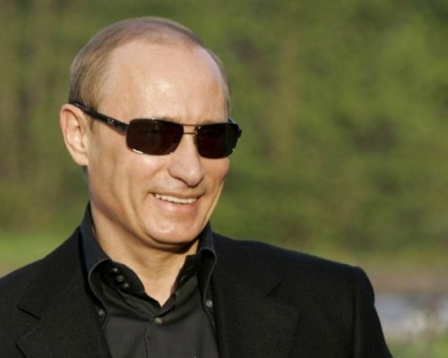Владимир Путин освободил Крым и Севастополь от уплаты госпошлины