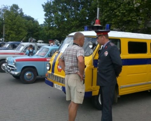 В Севастополе прошел парад ретро-машин ГИБДД